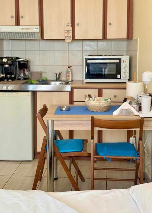 Appartement Πλάτανος Στούντιο Platanos Studio à Mytilíni Extérieur photo